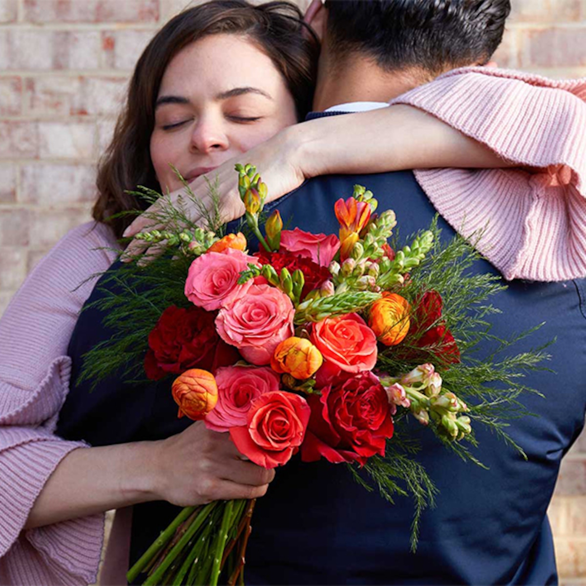 Top 3 Sites To Buy Valentine S Day Flowers E Online